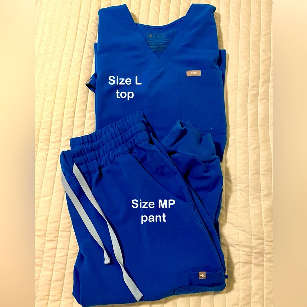 FIGS Scrub Set in Royal Blue 🩺💙- Women’s MP Uman Jogger, Lg Catarina Top